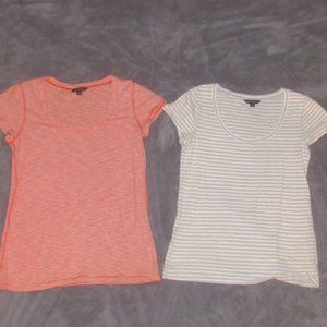 BANANA REPUBLIC- Lot of 2 FItted Striped Tee's ~ Size M